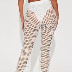 White Fishnet High Rise Flare Cover Up Pant Size M RefM012‎